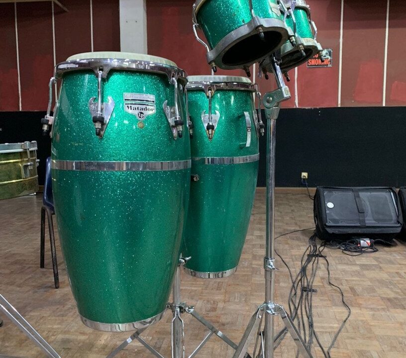 Sewa alat musik conga dan bongo