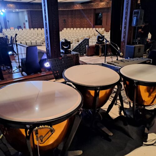 Menyewakan Timpani Untuk Orchestra